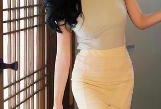 秀人网 – 王婉悠Queen的婚纱“穿搭宝典”：精选原图就像是婚礼上的小丑？！