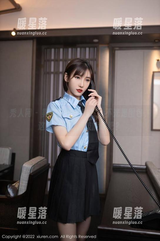 秀人网-黄婧GIGI 秀人网 - 黄婧GIGI的豹纹,不光是图包,这是在给我上技能课吧?
