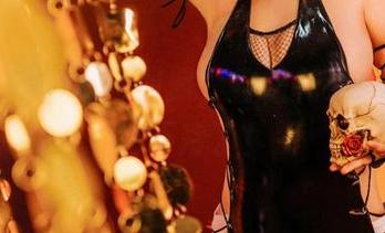 穆零Mu0的cos图册,春暖花开,以后再也不冷了!