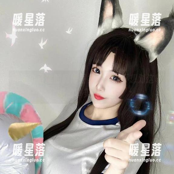 章鱼小童谣 章鱼小童谣的微博图集,完全不想对这奇怪的审美妥协。