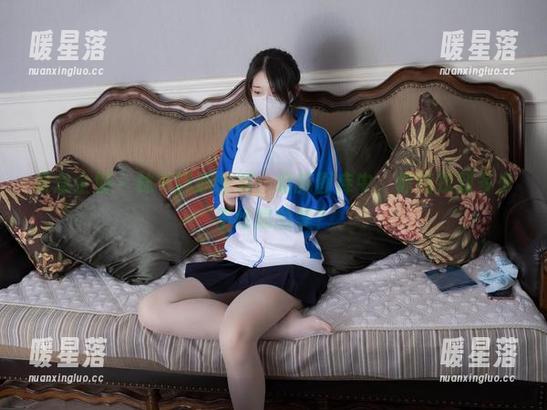 紧急企划-林书辞 紧急企划 - 林书辞职业装:最新图库中,你能找到多少不经意的美?