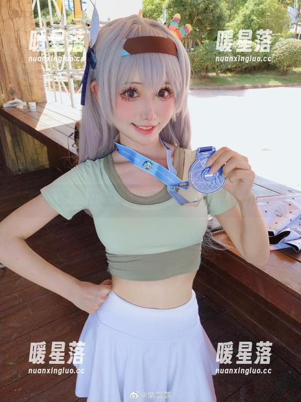 紫氯氯 紫氯氯:在无圣光中重塑万圣节的想象