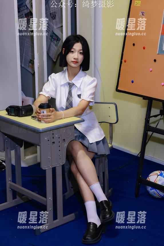 绮梦摄影-子涵 绮梦摄影 - 子涵护士写真,天哪,这竟然和我看过的医书都不一样!礼物是原图!