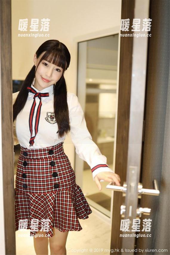 美媛馆-绮里嘉 美媛馆 - 突破平常认知,绮里嘉的豹纹写真给我一种皇室野兽的即视感