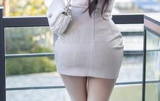 语画界 - 线上出现的雅雯天使图集,果然是“能量爆棚”的魔力!