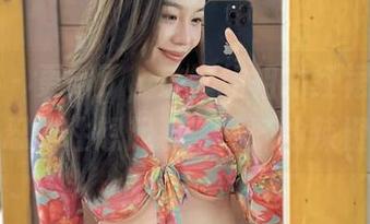 微密圈 – 更新了，铁锤姐姐的红裙，让人忍不住想起那条热辣的辣椒