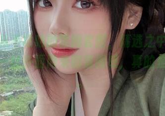 阿九从不咕咕的雷姆套图,精选之中少不了那一丝扑面而来的氛围感,真的是醉人。