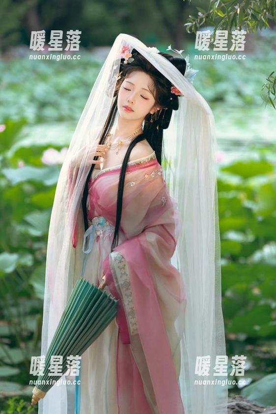 雯妹不讲道理 雯妹不讲道理新图包上线:风铃花与薰衣草的“清新小茶话”有没有撩到你的心?