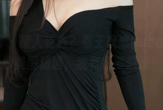 青豆客 – 撩人姿态？看王婉悠Queen的婚纱美图精选，我有很多想法！