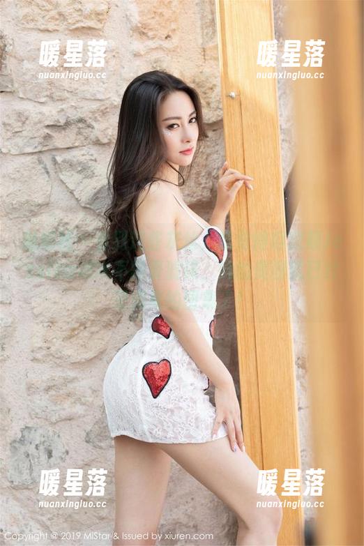 魅妍社-赵欢颜Jessica 魅妍社 - 看到这些灰丝,我觉得赵欢颜Jessica根本不需要滤镜,她的美图就已经是完美的图集了!